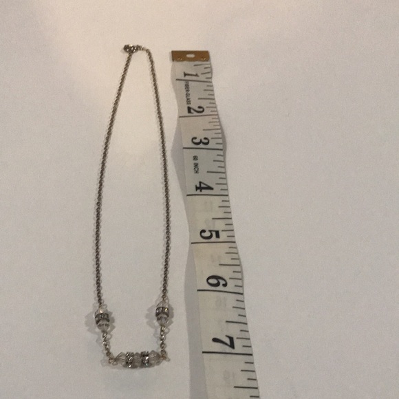 Elegant Beautiful Necklace - Picture 6 of 10